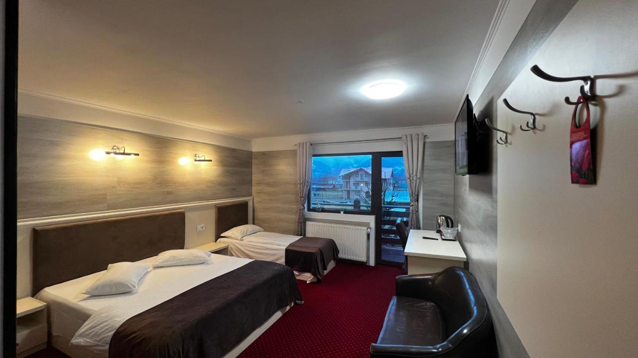Royal Bucovina Residence Adults Only-Self Check-In Câmpulung Moldovenesc Екстериор снимка