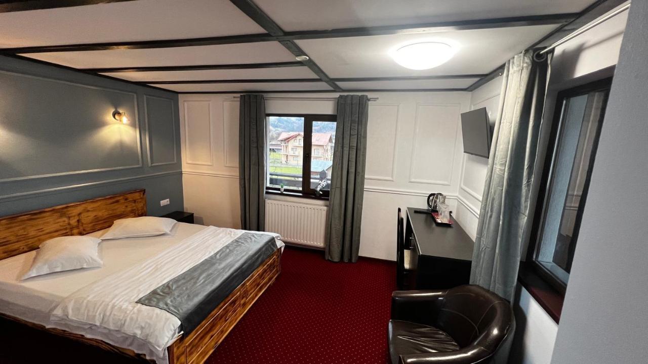 Royal Bucovina Residence Adults Only-Self Check-In Câmpulung Moldovenesc Екстериор снимка